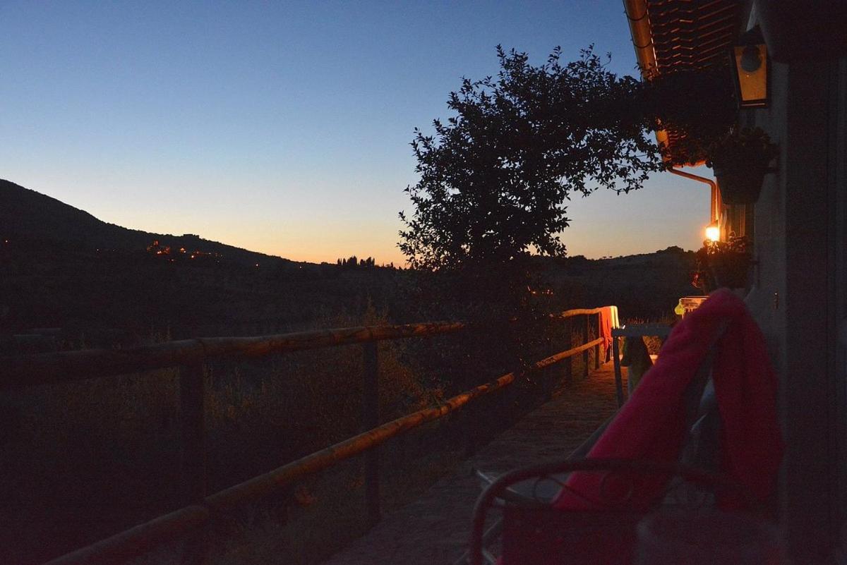 Agriturismo La Fonte Перуджа Экстерьер фото